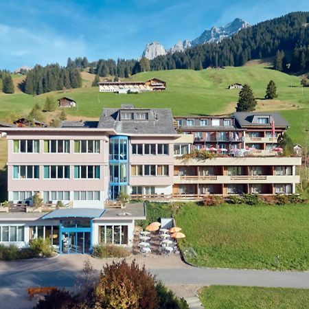 Ferien- Und Familienhotel Alpina Adelboden Luaran gambar