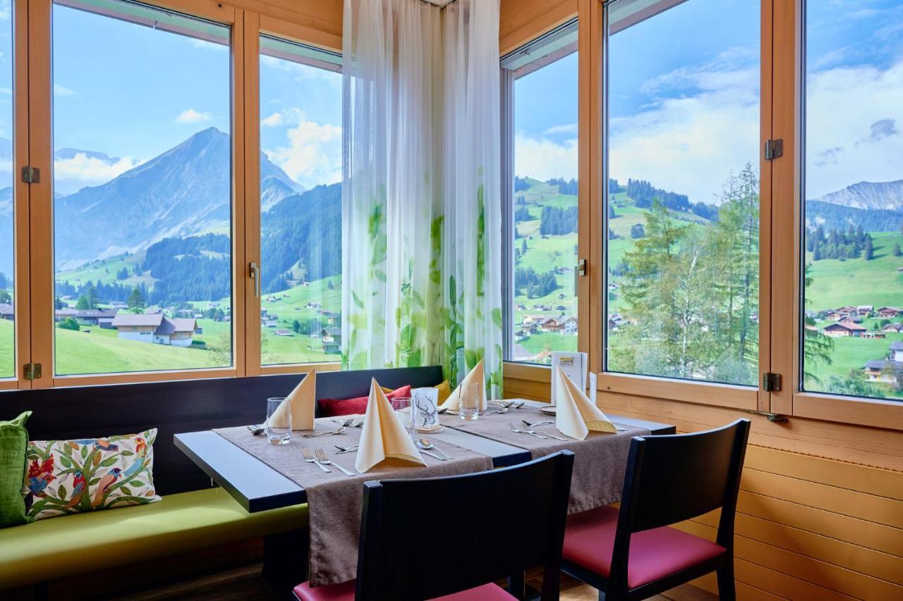 Ferien- Und Familienhotel Alpina Adelboden Luaran gambar